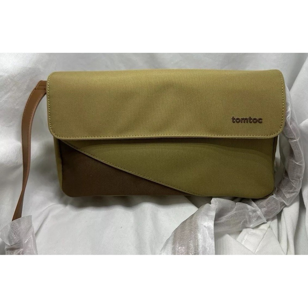 Tomtoc ✨Khaki✨Versatile✨Switch Shoulder✨Crossbody Bag✨Soft Leather Interior